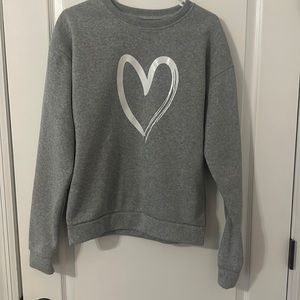 Gray heart crewneck